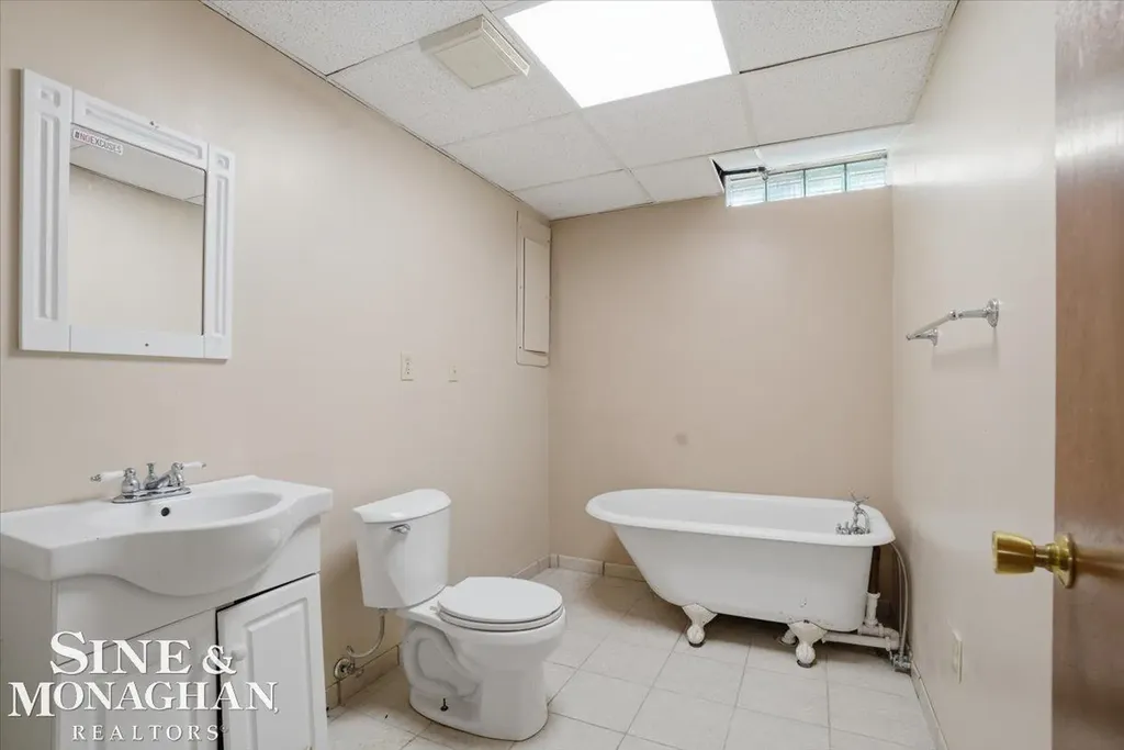 360 Constitution Avenue Marysville City MI 48040