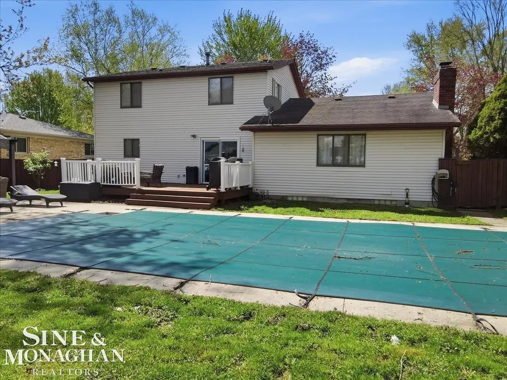 360 Constitution Avenue Marysville City MI 48040