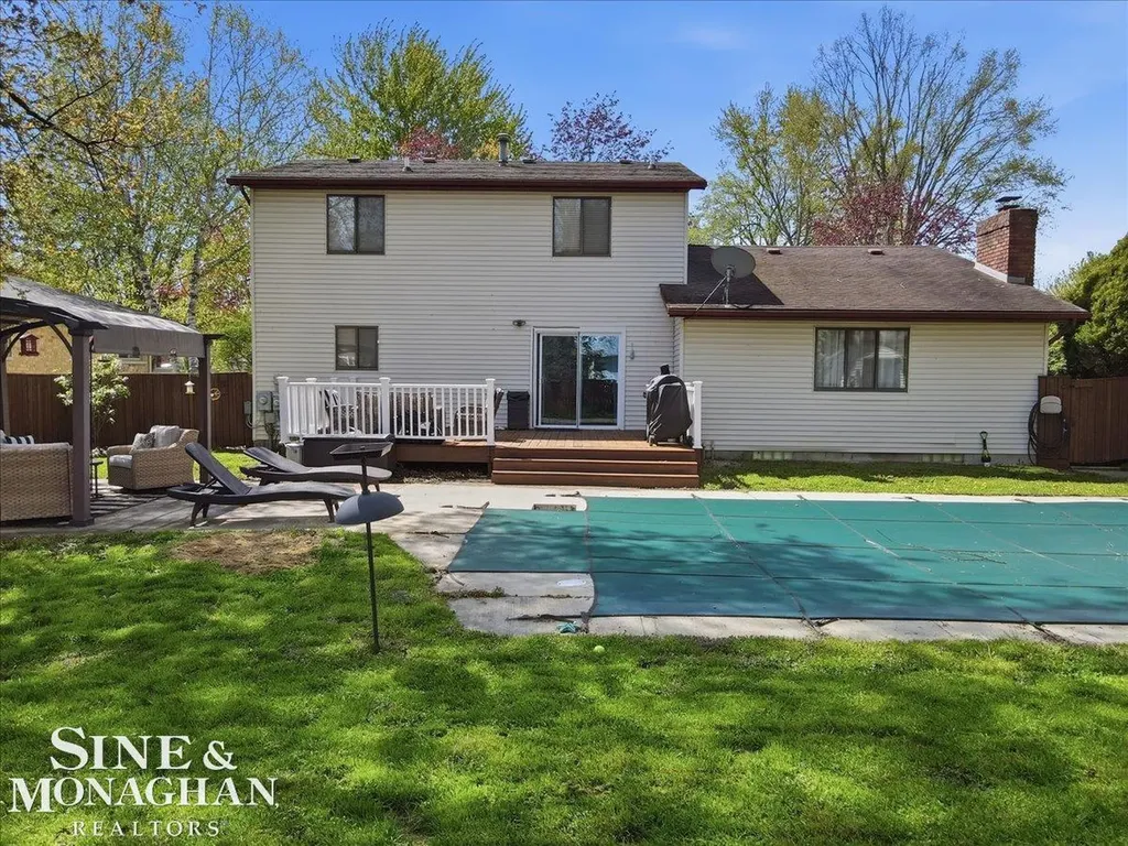 360 Constitution Avenue Marysville City MI 48040