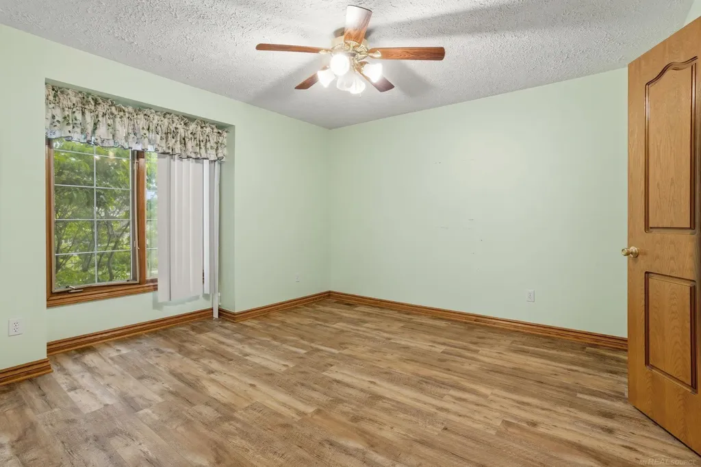 14450 Knightsbridge Drive Shelby Charter Township MI 48315