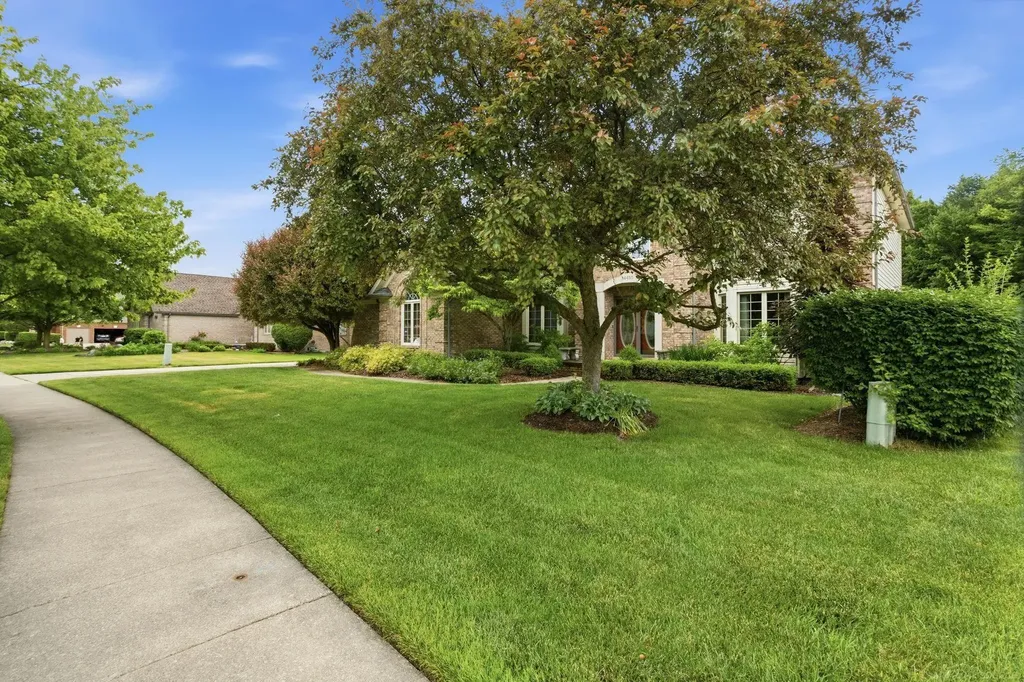 14450 Knightsbridge Drive Shelby Charter Township MI 48315