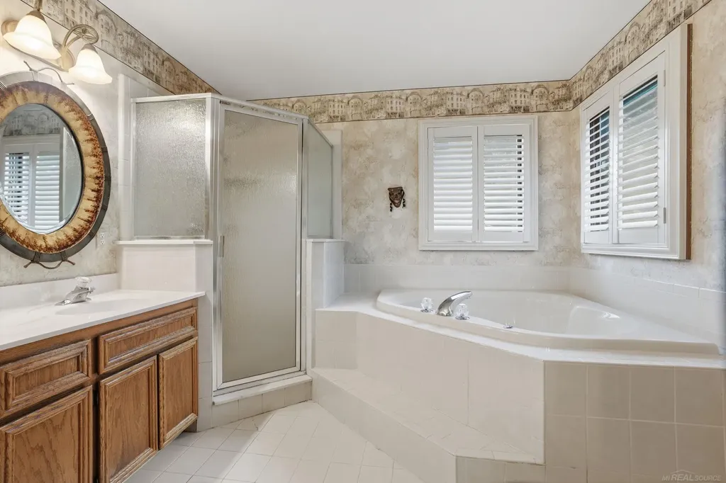 14450 Knightsbridge Drive Shelby Charter Township MI 48315