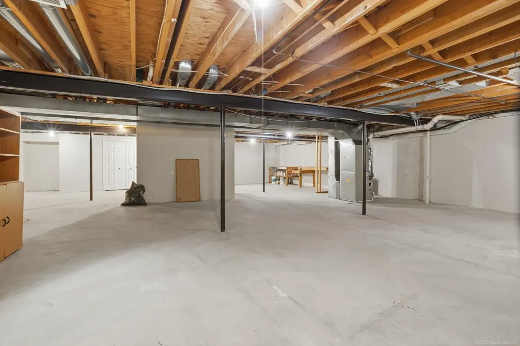 14450 Knightsbridge Drive Shelby Charter Township MI 48315