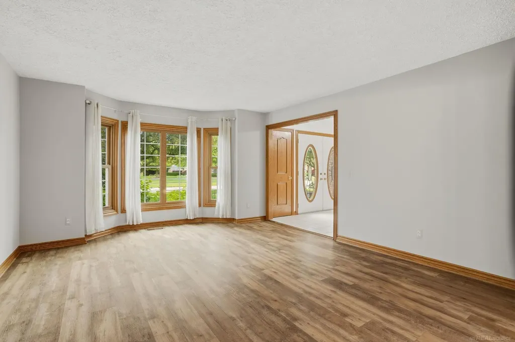 14450 Knightsbridge Drive Shelby Charter Township MI 48315