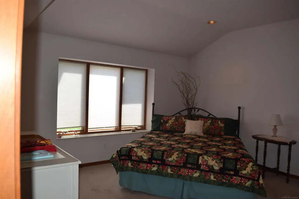 1037 Todd Court White Lake Charter Township MI 48383