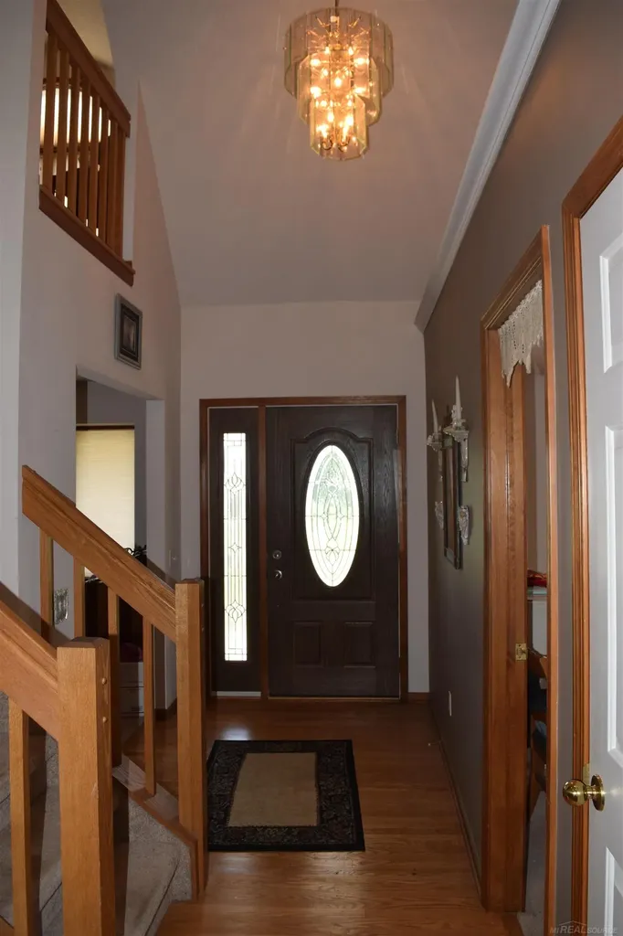 1037 Todd Court White Lake Charter Township MI 48383