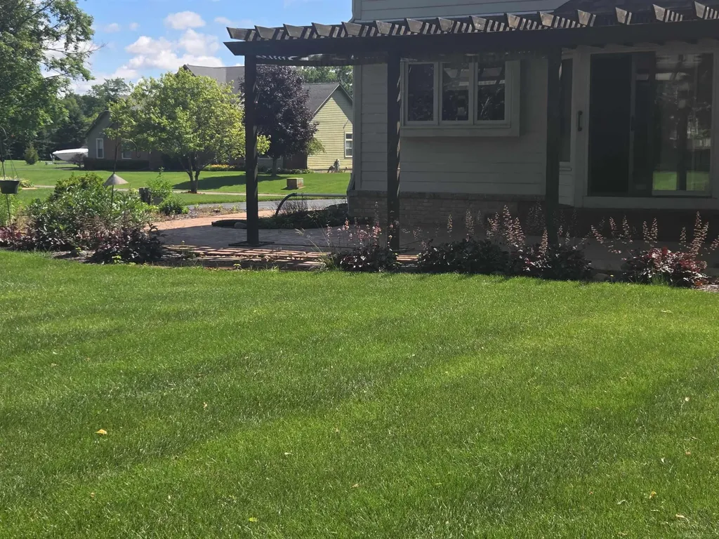1037 Todd Court White Lake Charter Township MI 48383