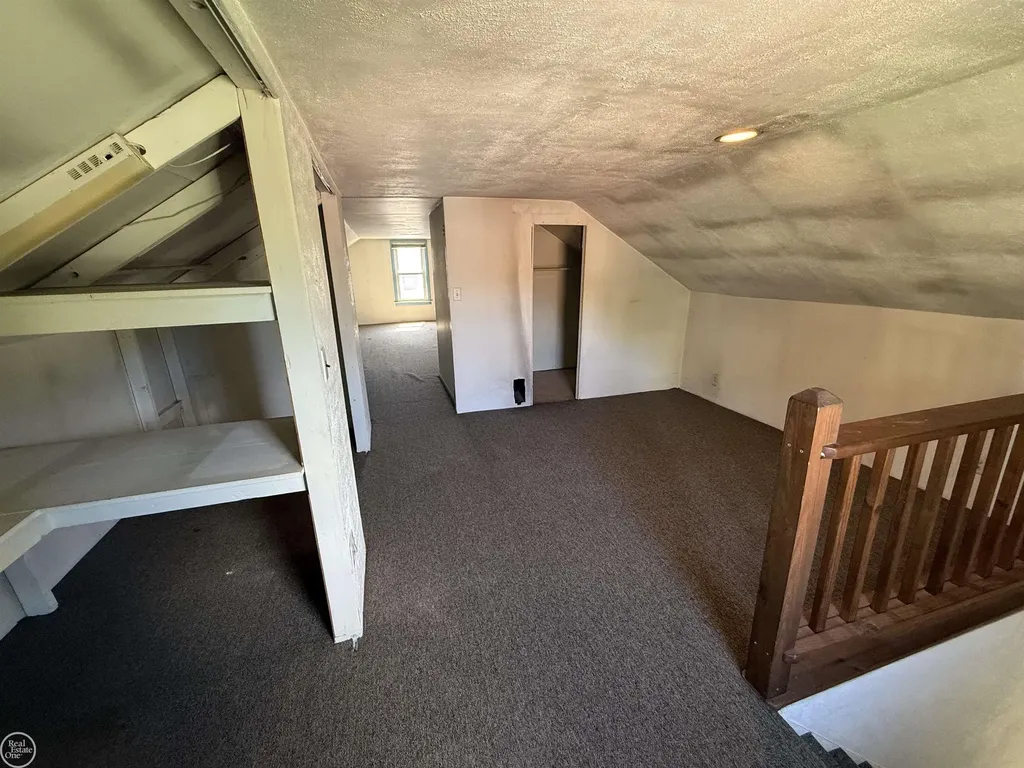 33 High Street Mt. Clemens City MI 48043