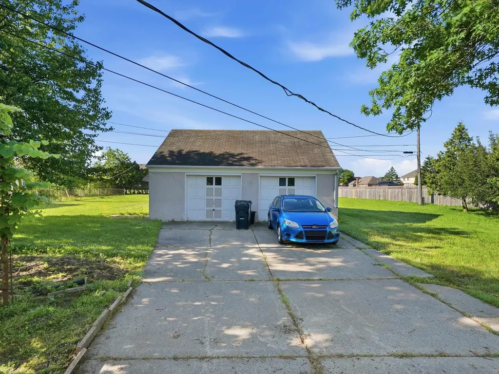 4466 18 1/2 Mile Road Sterling Heights City MI 48314