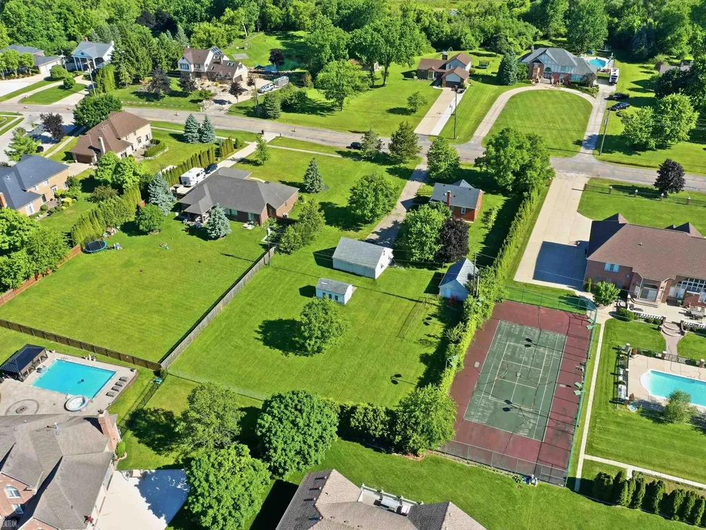 4466 18 1/2 Mile Road Sterling Heights City MI 48314