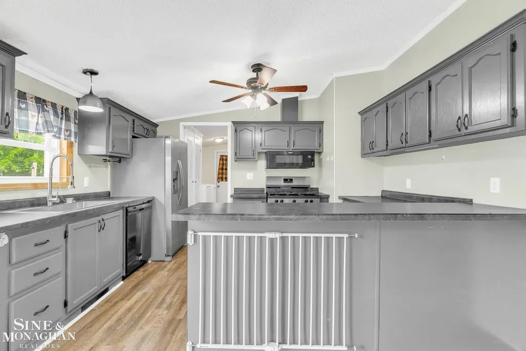 433 N Howard Street Lexington Township MI 48422