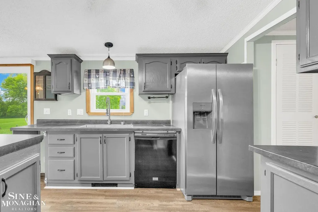 433 N Howard Street Lexington Township MI 48422