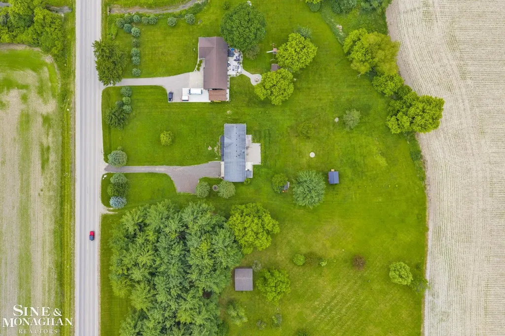 433 N Howard Street Lexington Township MI 48422
