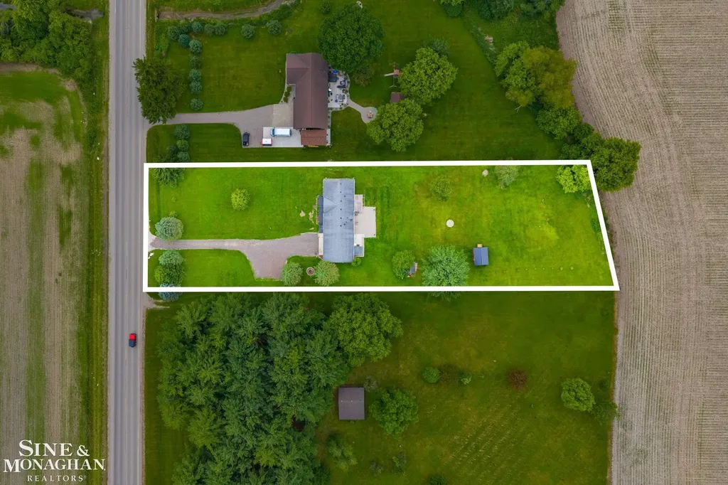 433 N Howard Street Lexington Township MI 48422
