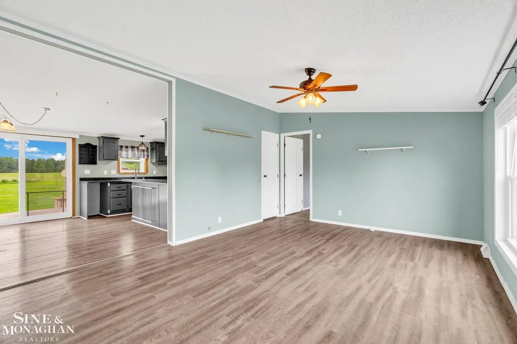 433 N Howard Street Lexington Township MI 48422