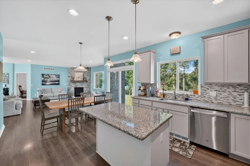 126 Parker Lane Brandon Charter Township MI 48462