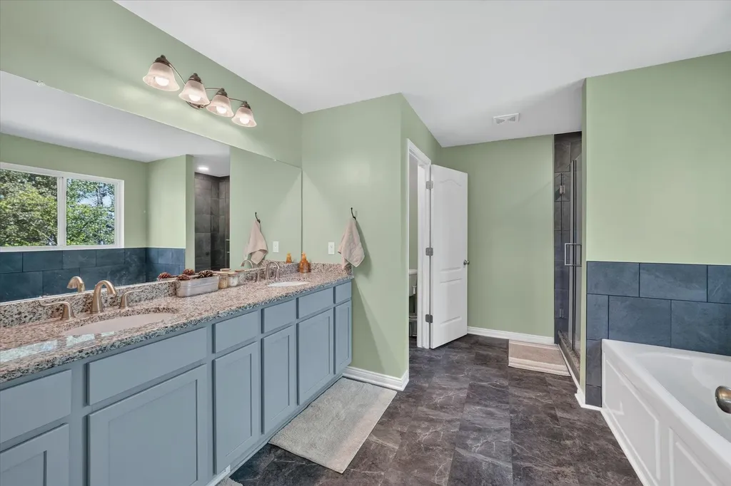 126 Parker Lane Brandon Charter Township MI 48462