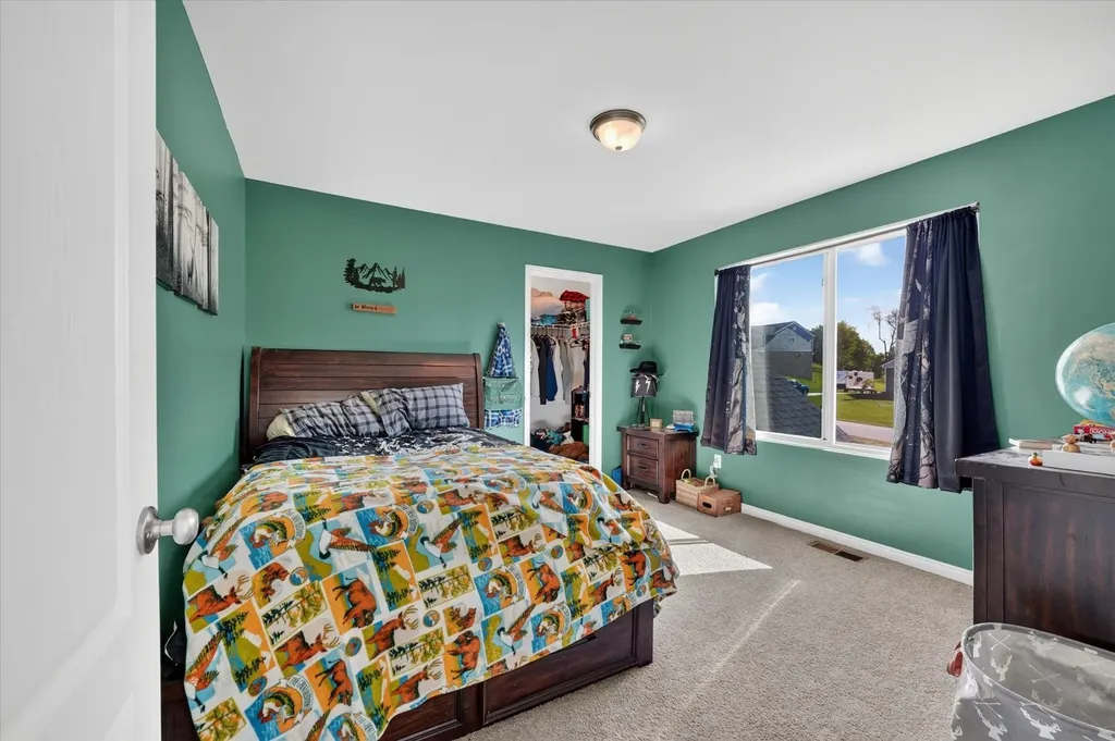 126 Parker Lane Brandon Charter Township MI 48462
