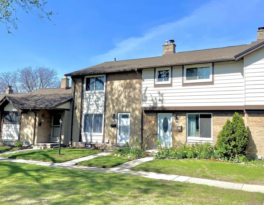 8401 Eighteen Mile Road Sterling Heights City MI 48313