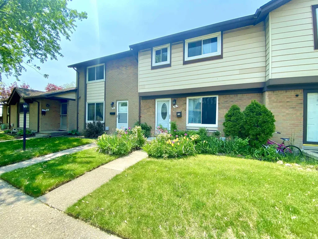8401 Eighteen Mile Road Sterling Heights City MI 48313