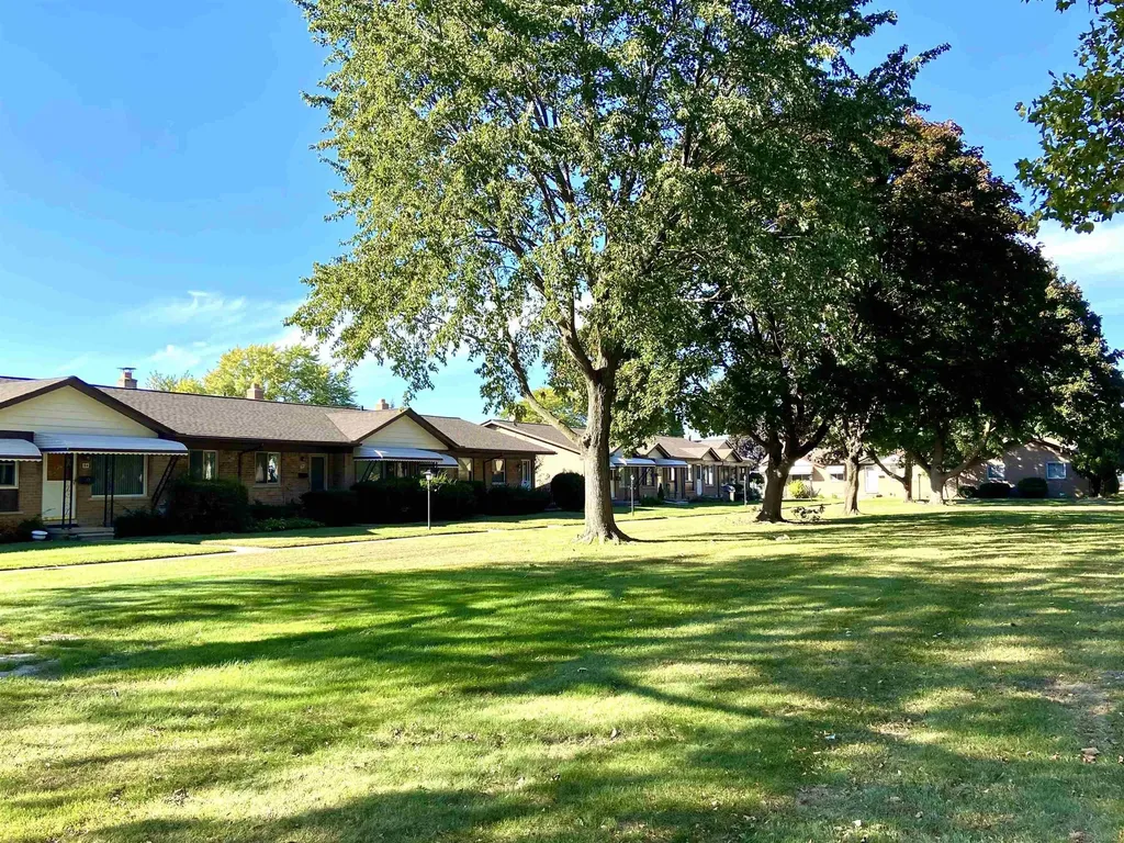 8401 Eighteen Mile Road Sterling Heights City MI 48313