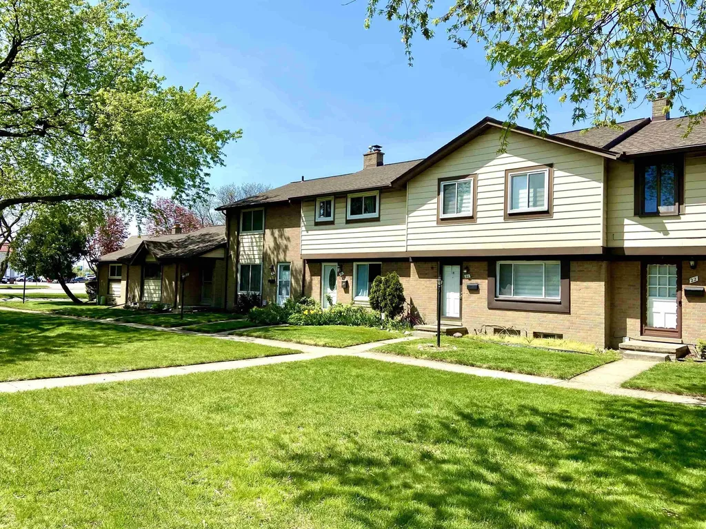 8401 Eighteen Mile Road Sterling Heights City MI 48313