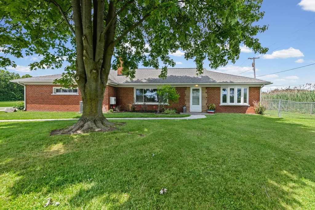 7762 Shea Road Ira Township MI 48023