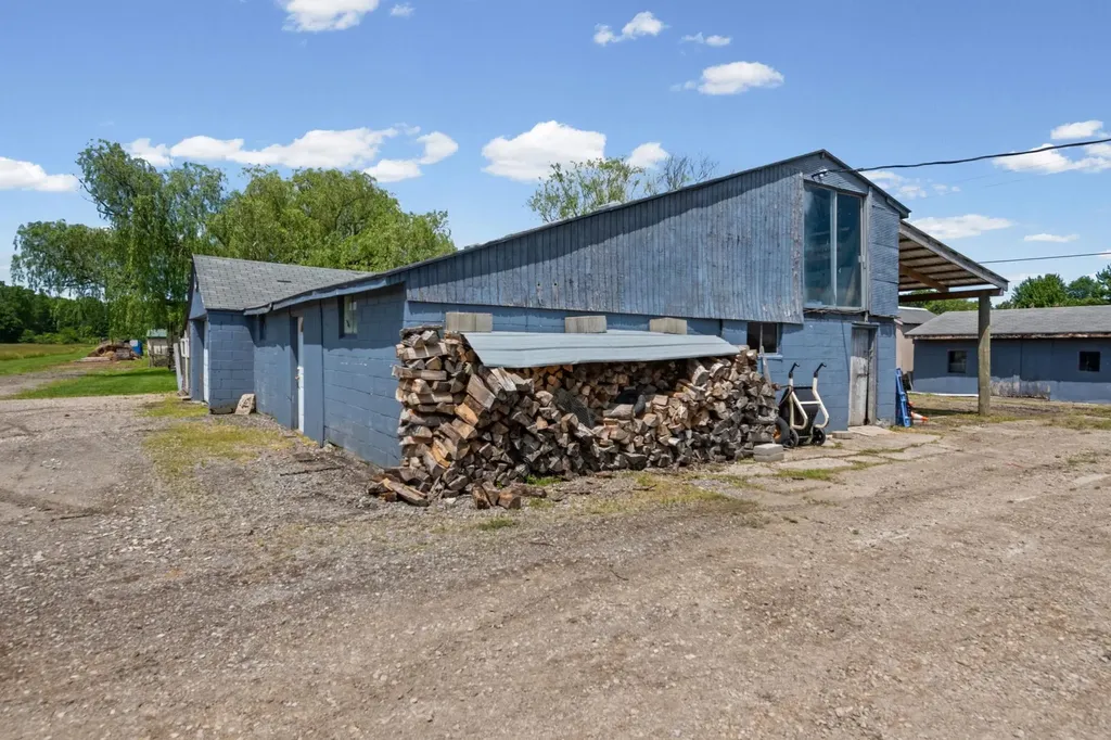 7762 Shea Road Ira Township MI 48023