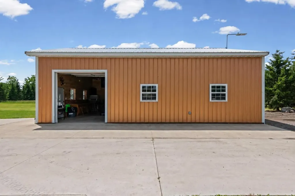7762 Shea Road Ira Township MI 48023