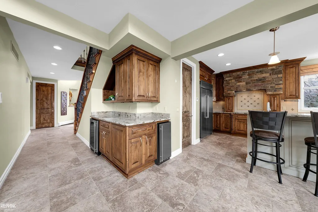 26918 Koerber Street St. Clair Shores City MI 48081