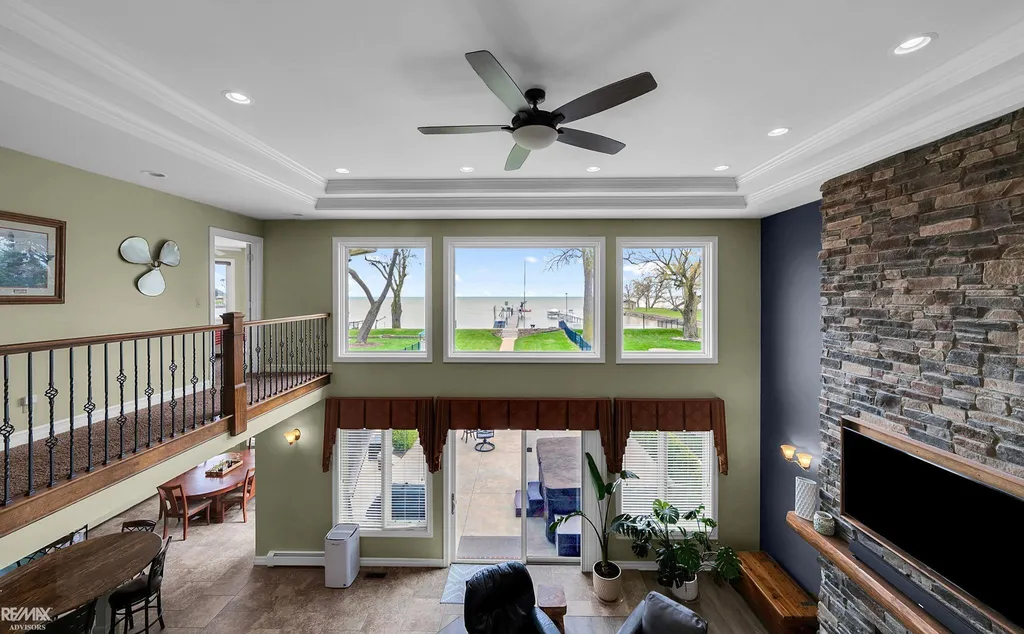 26918 Koerber Street St. Clair Shores City MI 48081