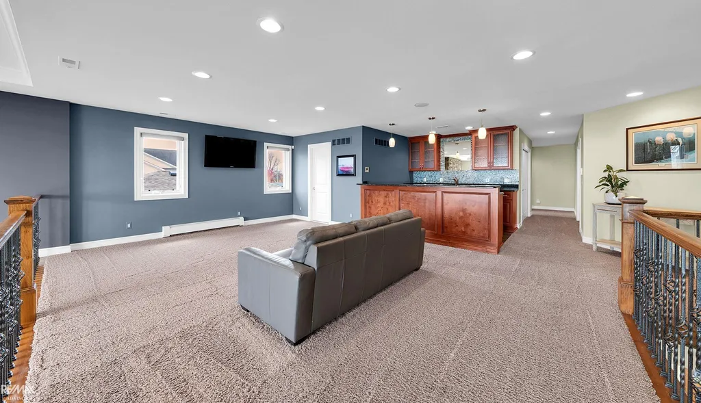 26918 Koerber Street St. Clair Shores City MI 48081