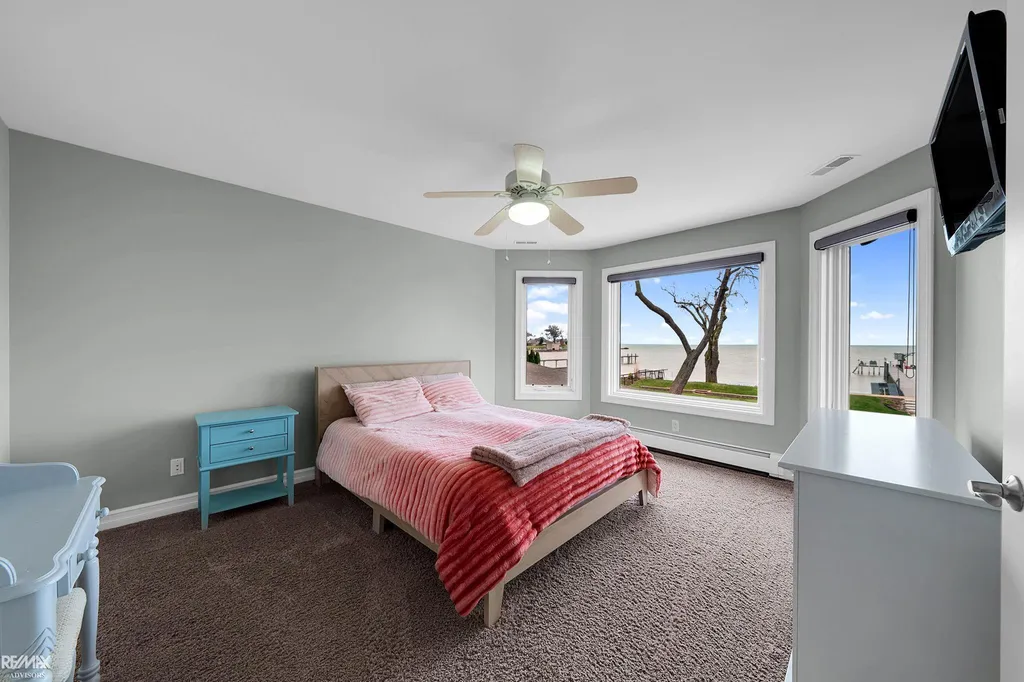 26918 Koerber Street St. Clair Shores City MI 48081