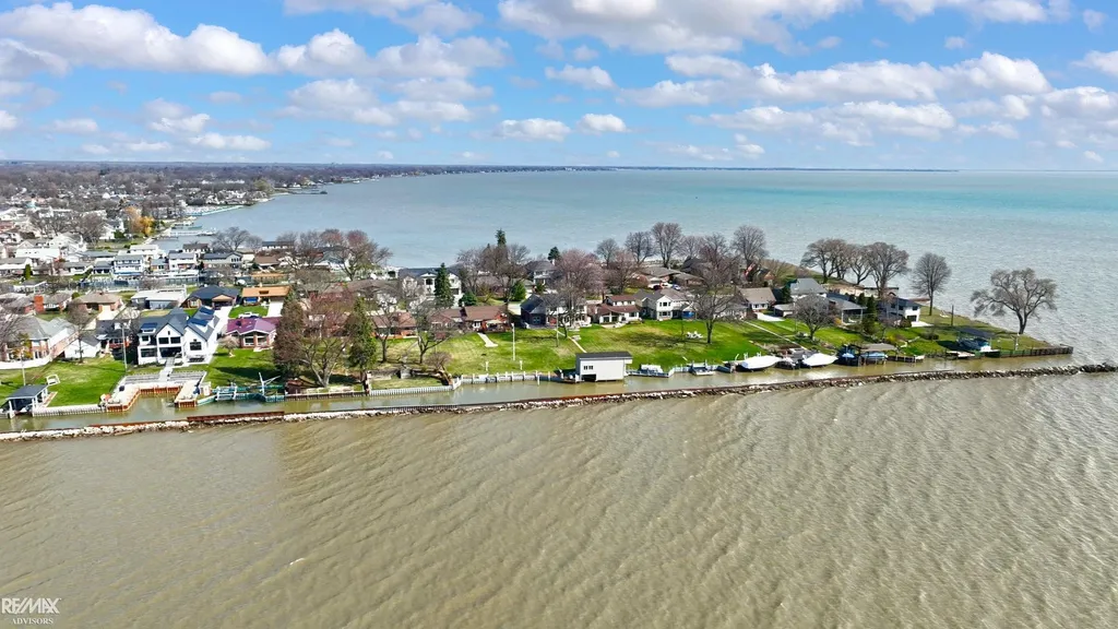 26918 Koerber Street St. Clair Shores City MI 48081