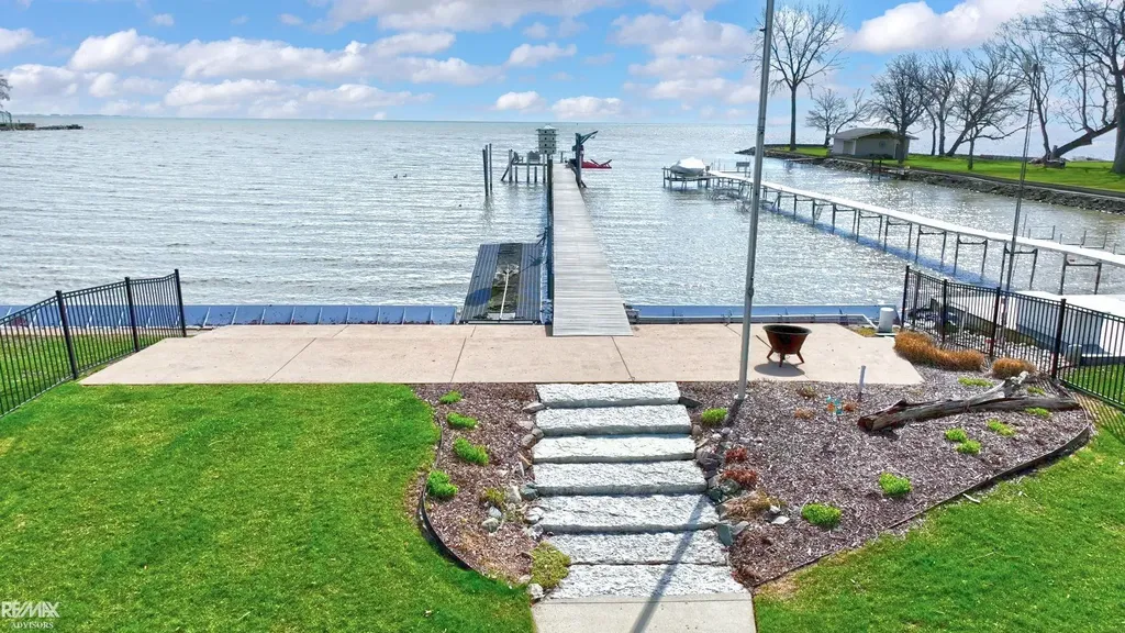 26918 Koerber Street St. Clair Shores City MI 48081