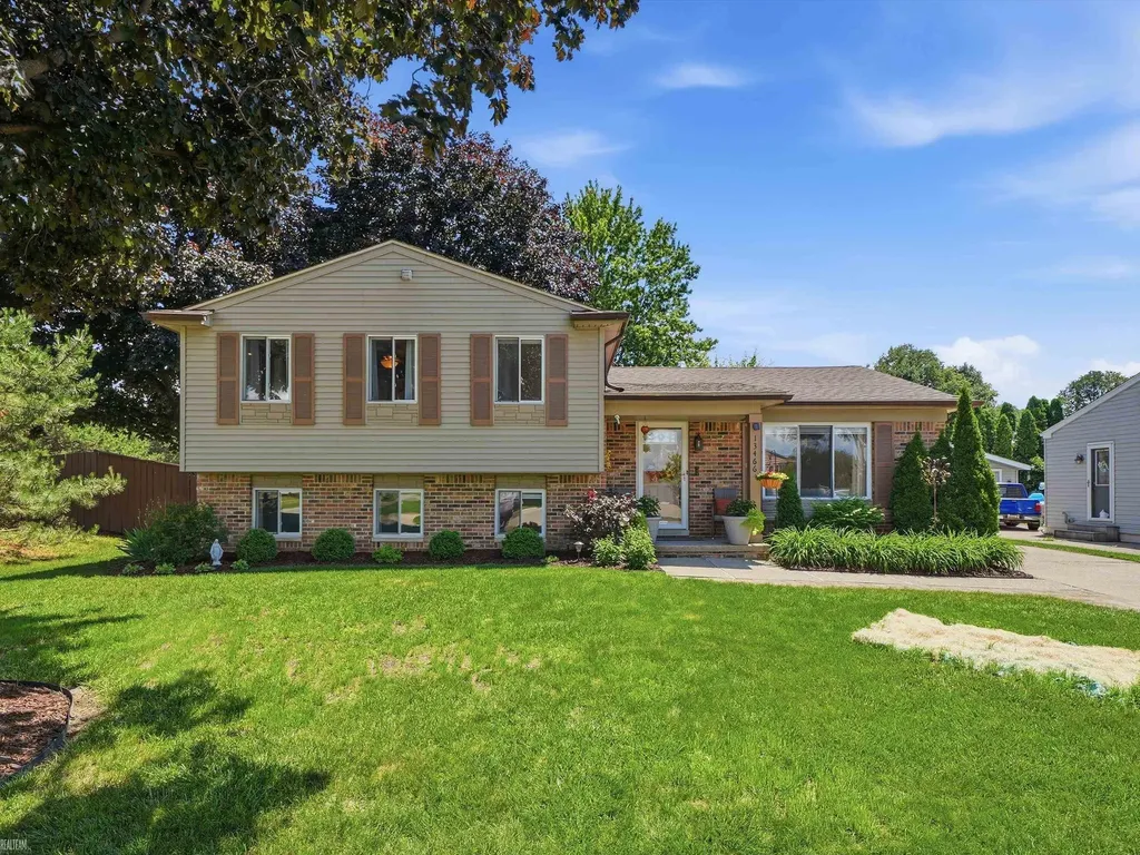 13466 Wessel Court Sterling Heights City MI 48313