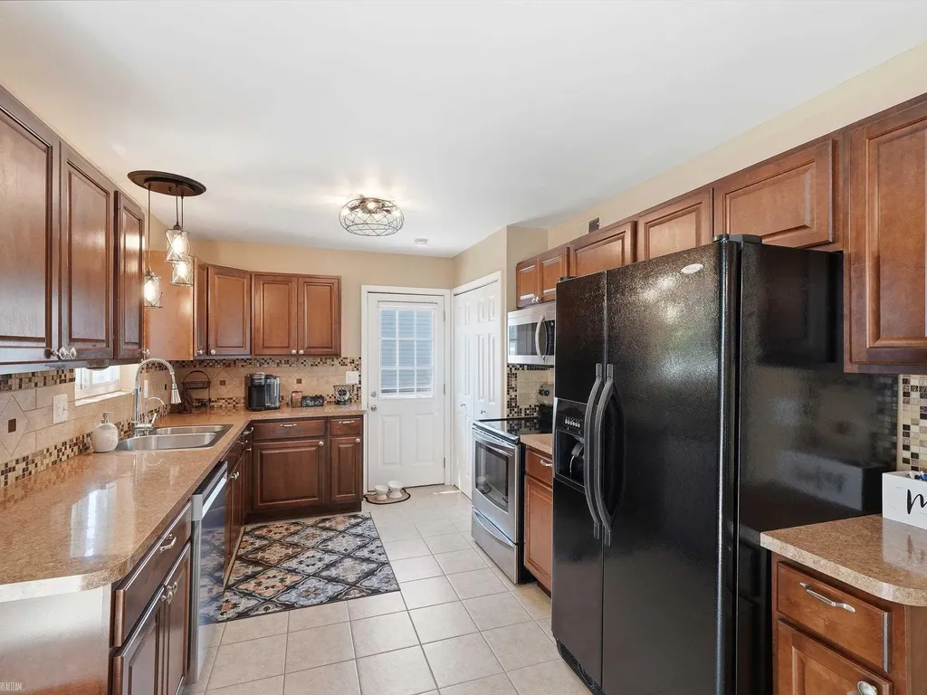 13466 Wessel Court Sterling Heights City MI 48313