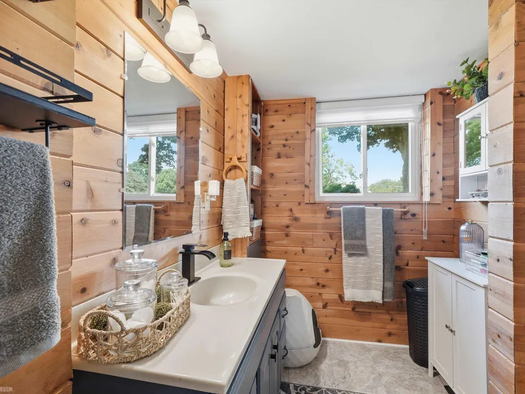 13466 Wessel Court Sterling Heights City MI 48313