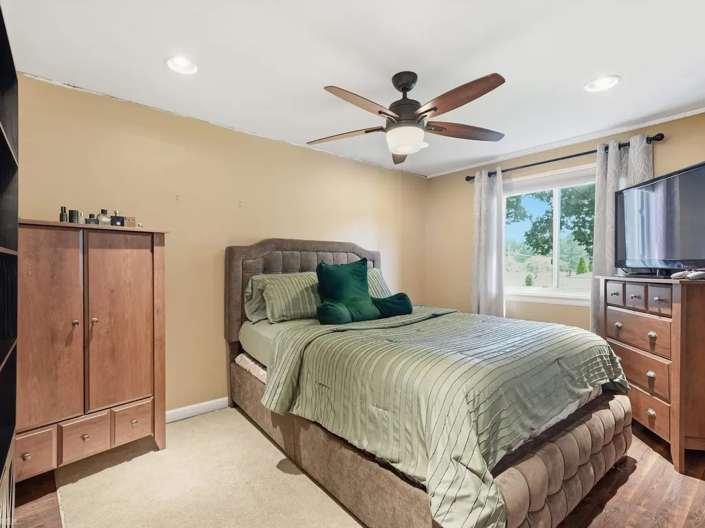 13466 Wessel Court Sterling Heights City MI 48313