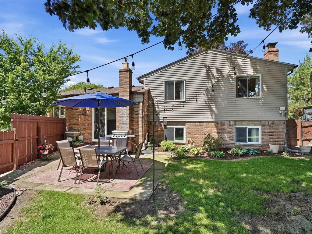 13466 Wessel Court Sterling Heights City MI 48313