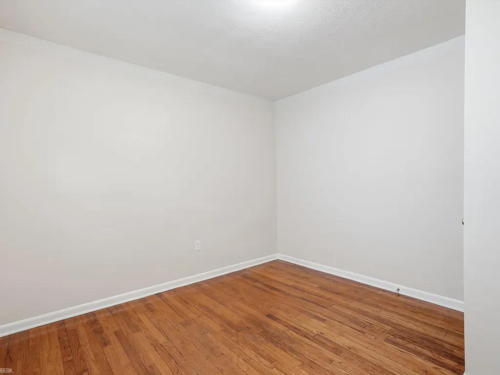 660 E Marshall Street Ferndale City MI 48220