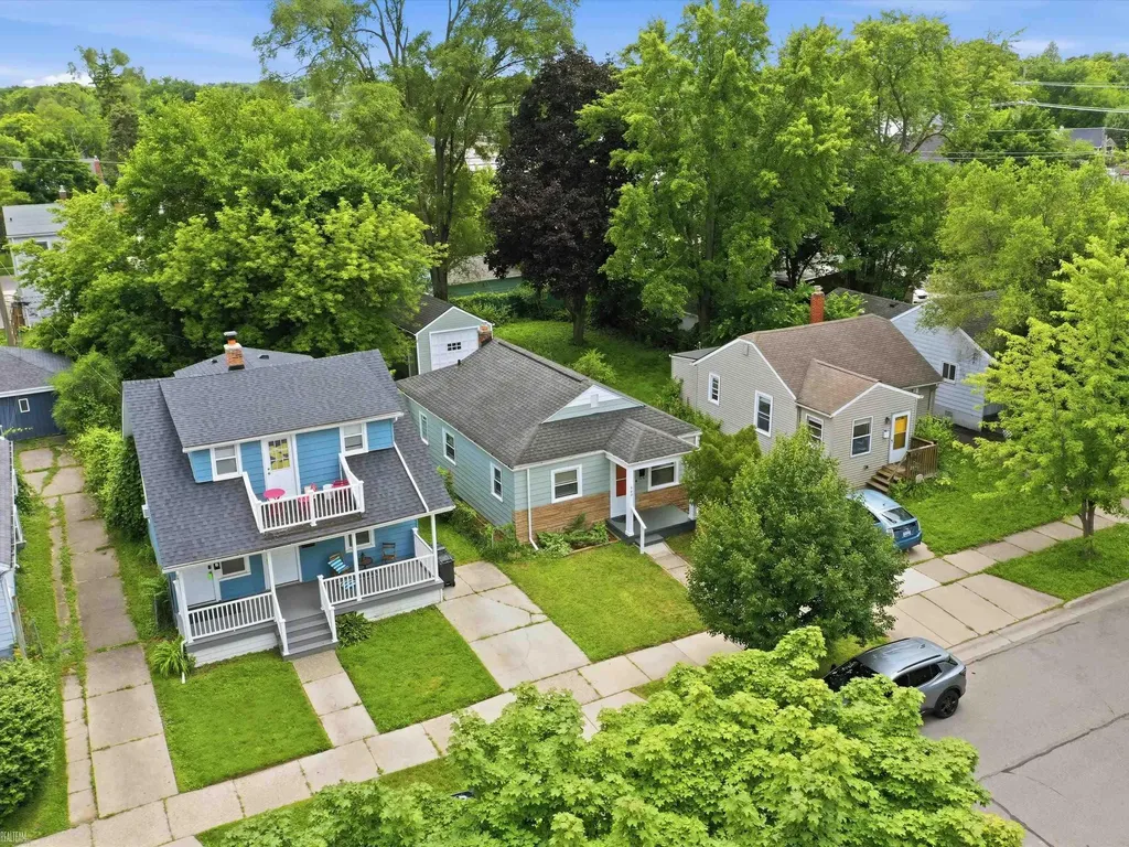 660 E Marshall Street Ferndale City MI 48220