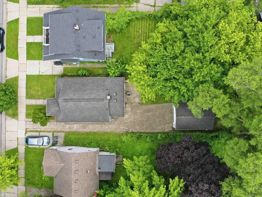 660 E Marshall Street Ferndale City MI 48220