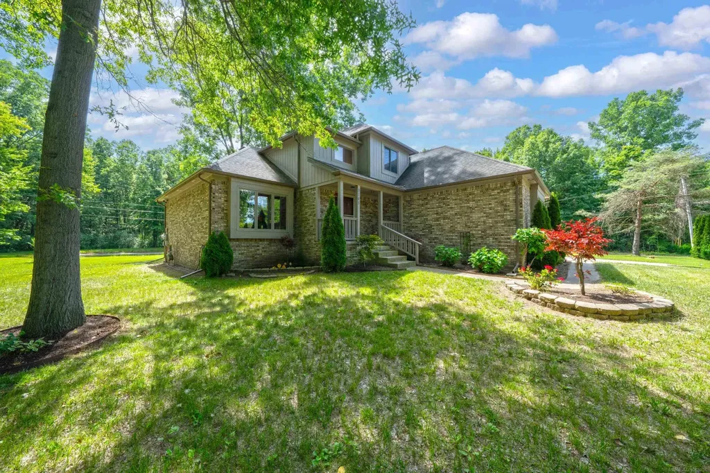 9145 Folkert Road Clay Township MI 48001