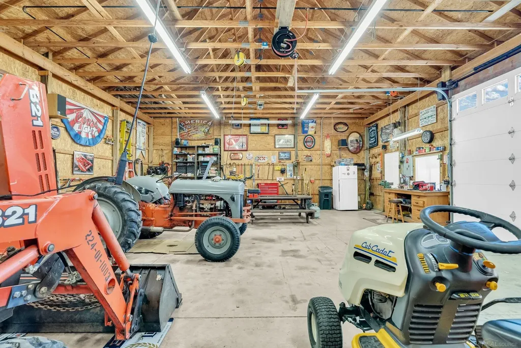 6995 Aitken Road Lexington Township MI 48450