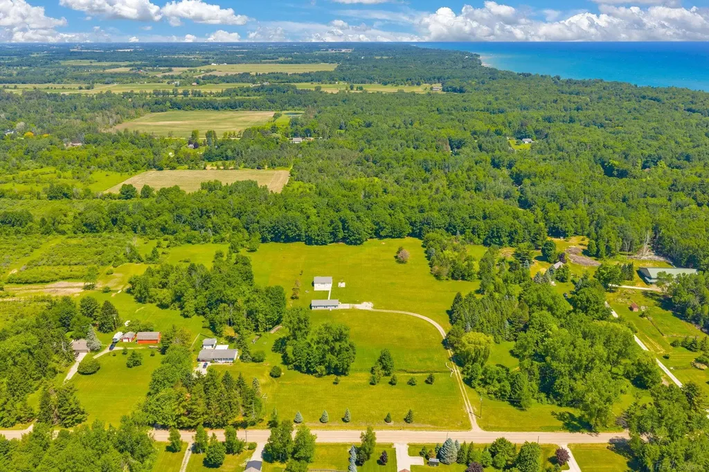 6995 Aitken Road Lexington Township MI 48450