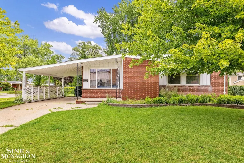 22407 Saint Joan Street St. Clair Shores City MI 48080