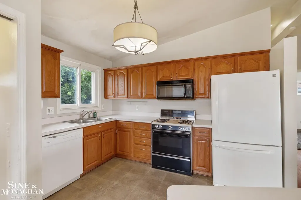 22407 Saint Joan Street St. Clair Shores City MI 48080