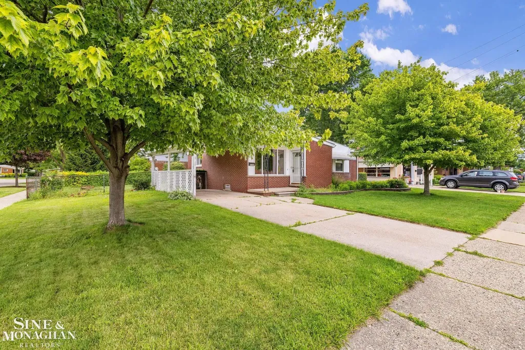 22407 Saint Joan Street St. Clair Shores City MI 48080