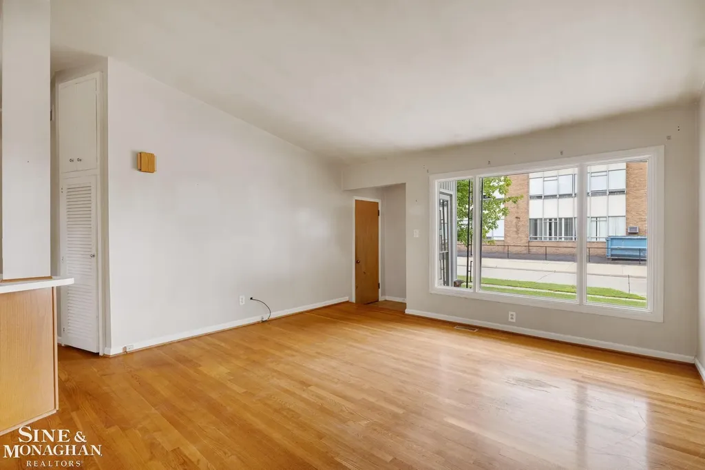 22407 Saint Joan Street St. Clair Shores City MI 48080